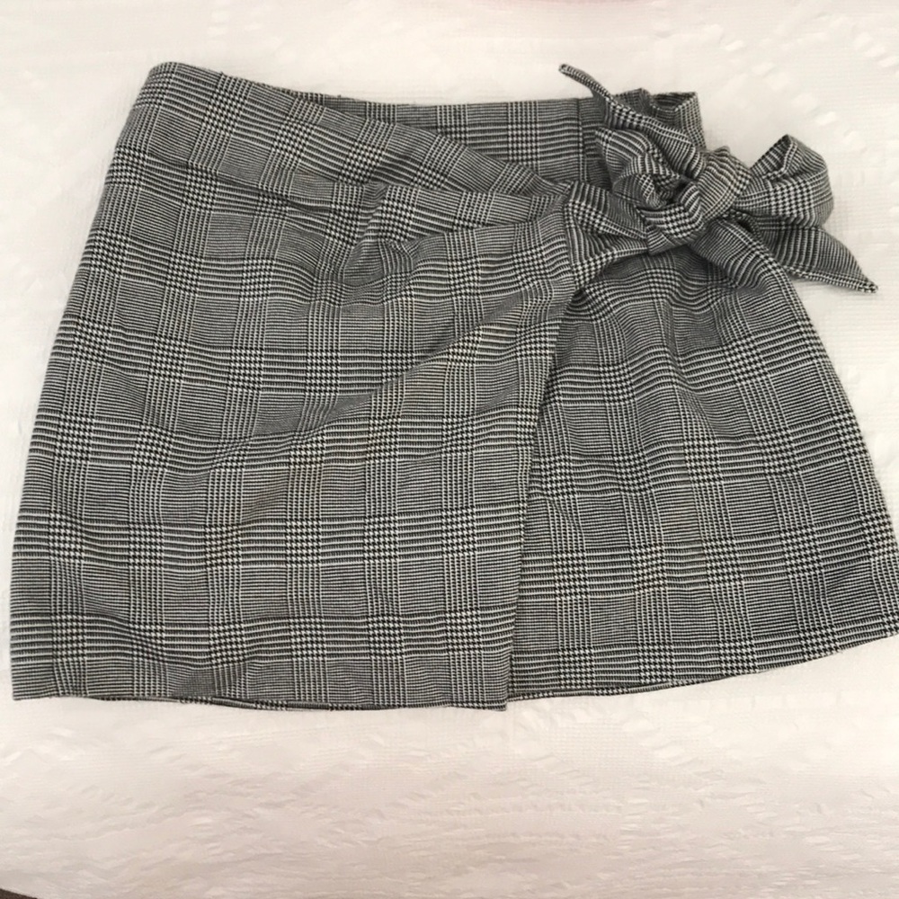 Forever 21 miniskirt